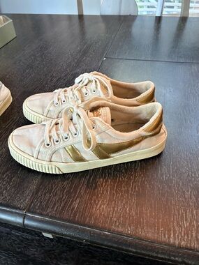 Gola for J Crew Women's Sneakers in Off-White with Gold Trim